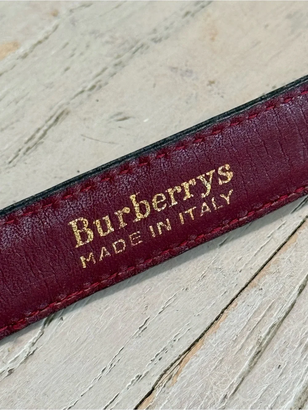 Burberry vintage calf leather belt